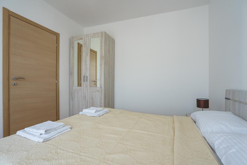 Apartments Lora Bokeljske Brigade บุดวา ภายนอก รูปภาพ
